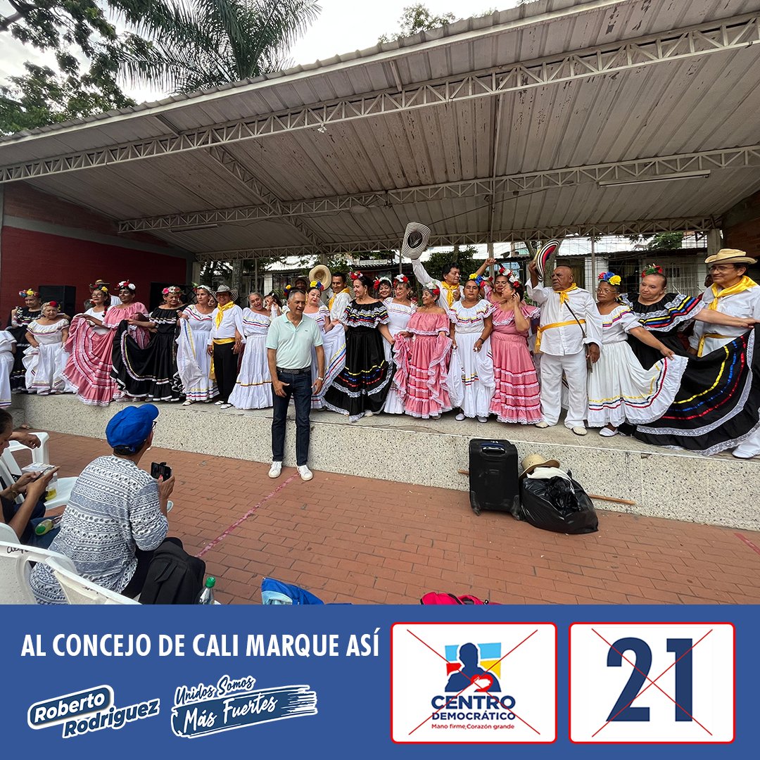 RRZCali's tweet image. Una muy linda acogida tuvimos en la comuna 6 junto con nuestro candidatos a ediles escuchamos a la comunidad y nos llevamos sus inquietudes para poder seguir trabajando por esa Cali que queremos.

#UnidosSomosMásFuertes #CD21 @CeDemocratico