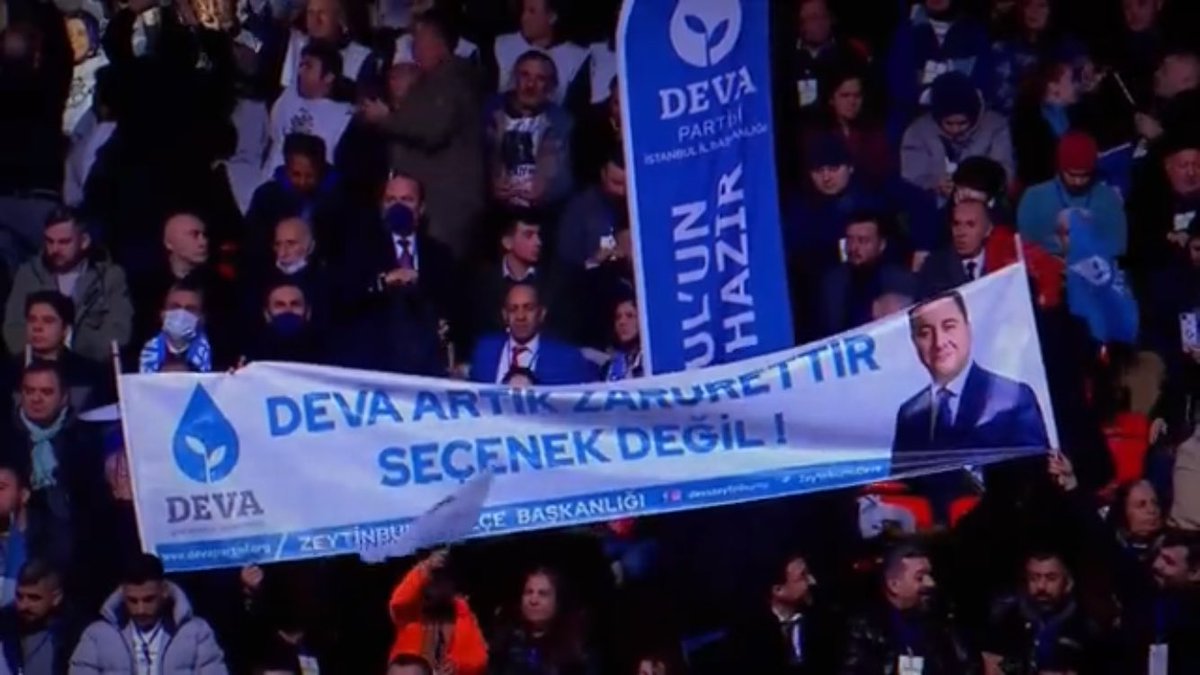 ZeytinburnuDeva's tweet photo. O muhteşem günde haykırmıştık. Bugün tekrar ifade edelim; 
DEVA Zarurettir Seçenek Değil! https://t.co/qQxisQydL9
