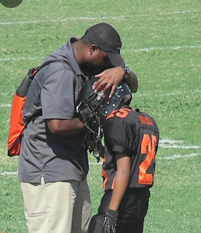 H Thompson Jr tweet media