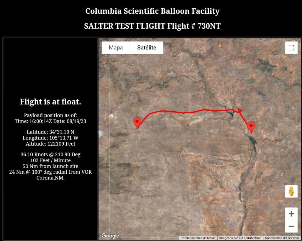 IPN_MX's tweet photo. ¡Un Huélum desde la estratósfera!
En un hecho histórico, participamos con éxito en la cuarta misión a la estratósfera con el módulo EMIDSS-4. El lanzamiento se realizó en la base de Fort Sumner, Nuevo México, Estados Unidos, como parte de la campaña FY23-FTS del Programa de Globos Científicos de la @NASA.
#HastaLaEstratósferaConElPoli