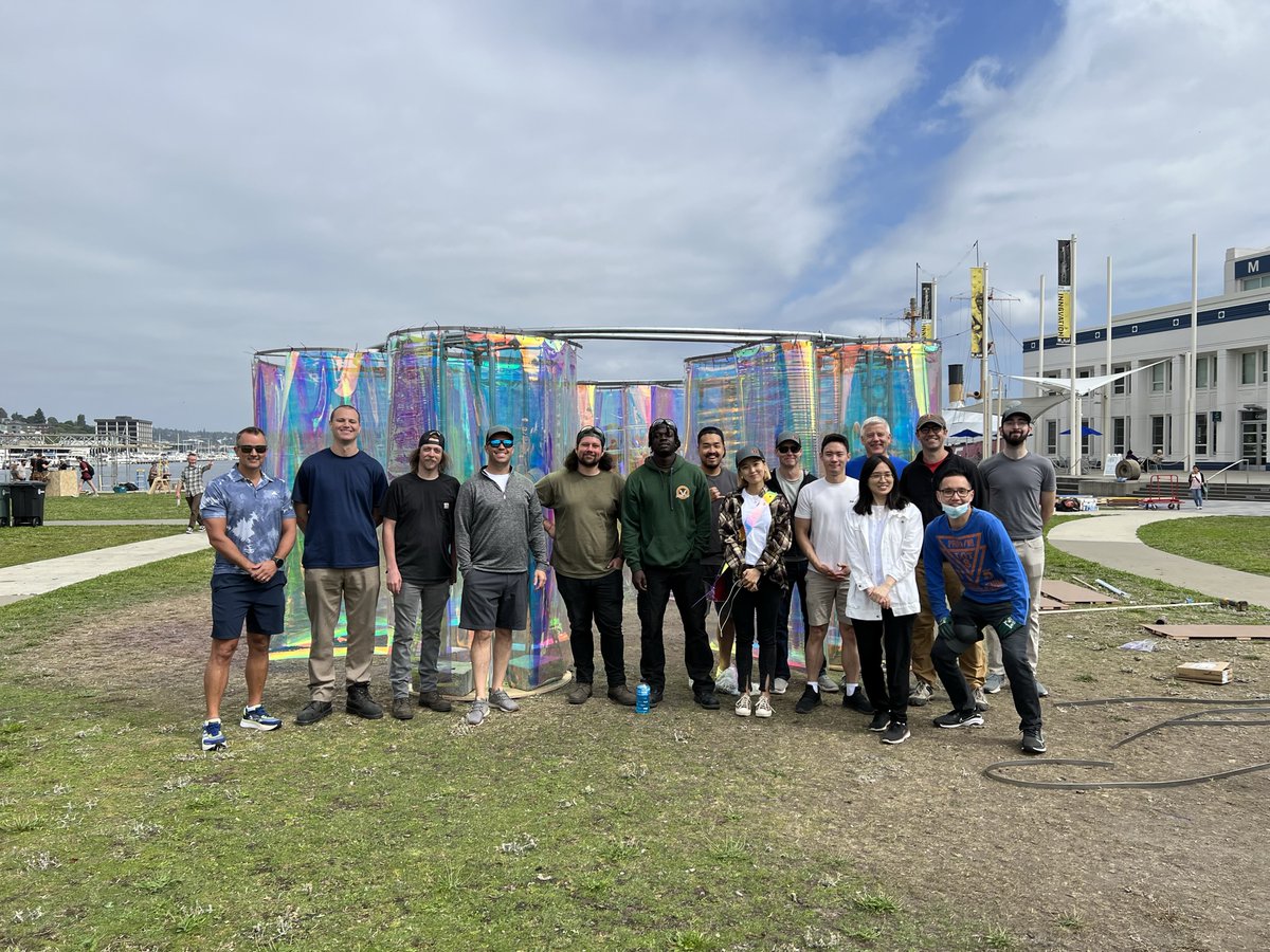 HoffmanCorp's tweet image. Thank you to our staff and collaborative partners for your imaginative talent and creativity! @HOKNetwork @millerhull @Arup @ValleyElectric1 #seattledesignfestival #HoffmanBuilds