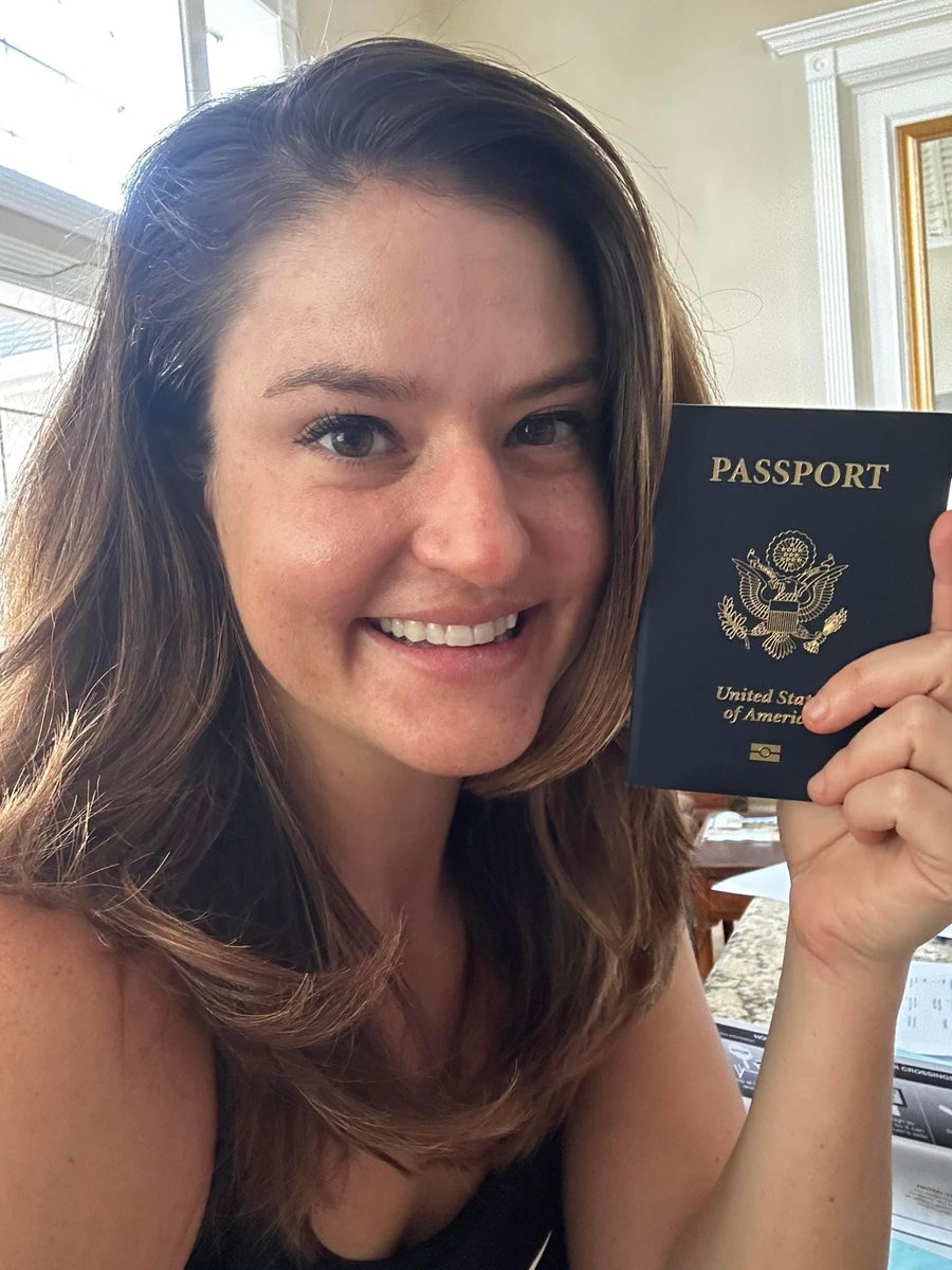 Very excited to say I am heading to Gamescom!  It’s been years since I’ve ventured out like this, and I am both nervous and exhilarated. If anyone I know is heading that way, send me a message! See you there, gamers. 

🇩🇪🍻🇩🇪🍻