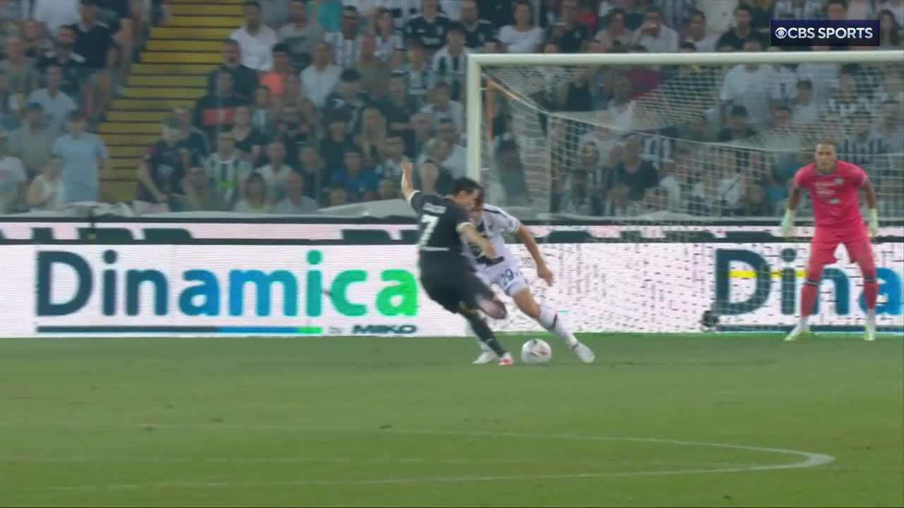 Less than 5 minutes and Federico Chiesa starts Juventus' season off with a beautiful nutmeg! 🥶