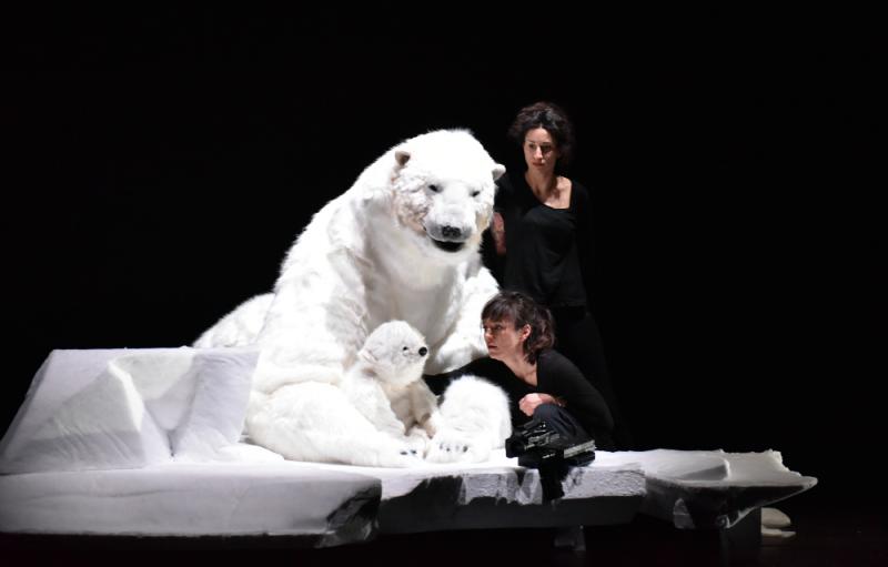 theartsdesk.com (@theartsdesk) on Twitter photo #DIMANCHE <a href="/edintfest/">Edinburgh International Festival</a> - Troubling and bewildering: climate change gets an exquisitely beautiful, gently humorous treatment by two Belgian #puppetry and #mime companies - review <a href="/DavidKettle1/">David Kettle</a> theartsdesk.com/theatre/dimanc… #DIMANCHE <a href="/edintfest/">Edinburgh International Festival</a> - Troubling and bewildering: climate change gets an exquisitely beautiful, gently humorous treatment by two Belgian #puppetry and #mime companies - review <a href="/DavidKettle1/">David Kettle</a> theartsdesk.com/theatre/dimanc…