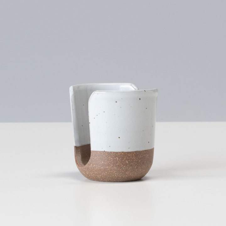 ShopSerafina's tweet photo. Who knew something as simple as a sponge holder could be so beautiful? @sawyerceramics #serafinahome https://t.co/iR78XfSTBv
