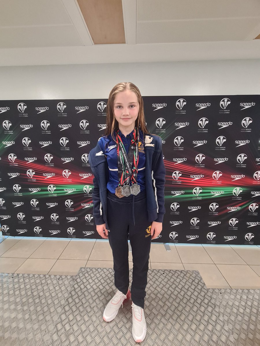 Dacerepke's tweet photo. Swim Wales summer open. 2 silver and bronze.  What a great racing Abbey. So proud 👏 💪🥈🥈🥉 @YBontFaen @CardiffSwimClub https://t.co/tCorYzLWLz