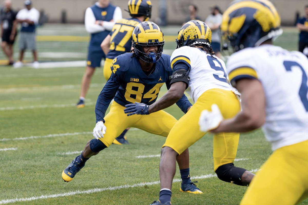 JehuChessonSR's tweet photo. Ivy League grad to Big Ten. Congrats @dale chesson. @UMichFootball . Let’s Go Blue! God Bless. https://t.co/ZQVIPxMkO5