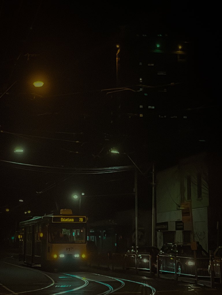RSaprative's tweet photo. It’s a new hobby because Melbourne is so monochromatic most of the times. Will post more of these from now✌🏼

#melbourne #streetphotography #lightroom https://t.co/OYj9fXSplU