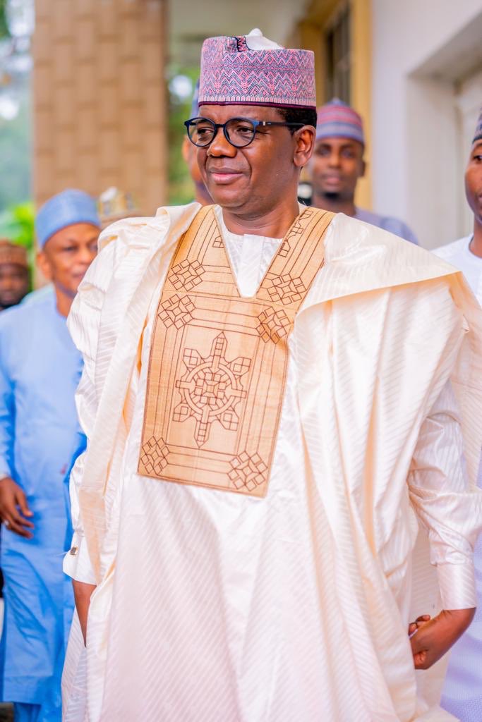 Leader