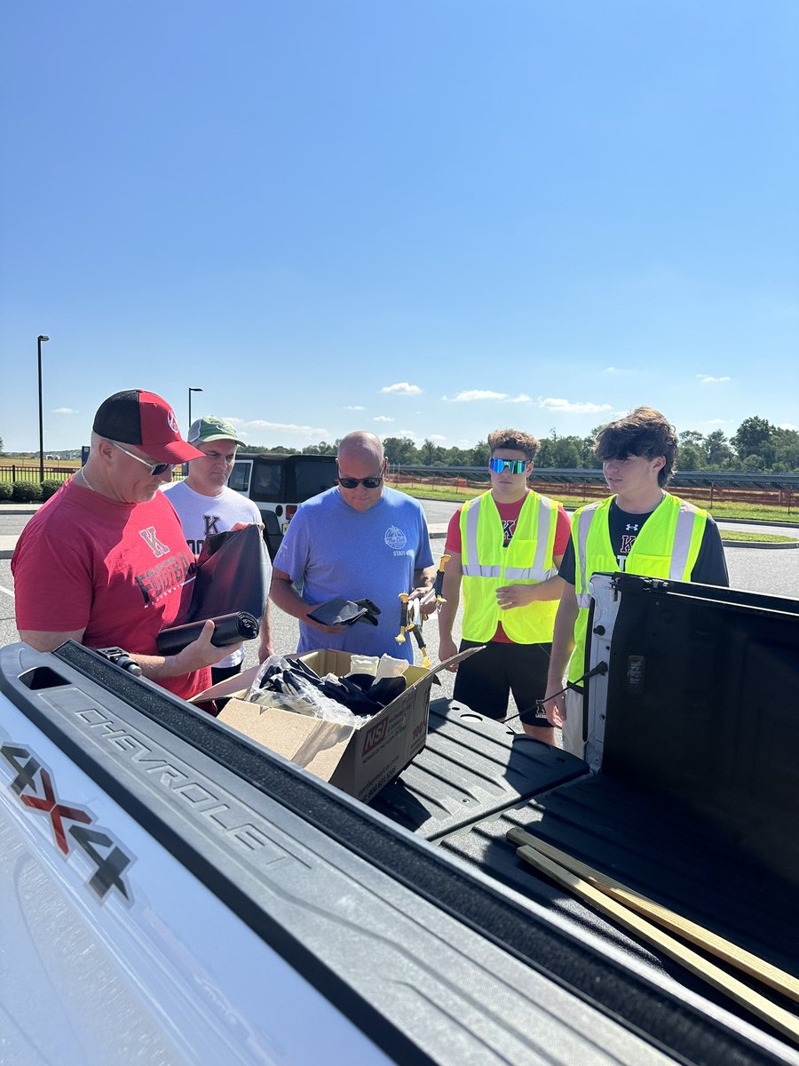 All 22 Kingsway Football Boosters tweet media