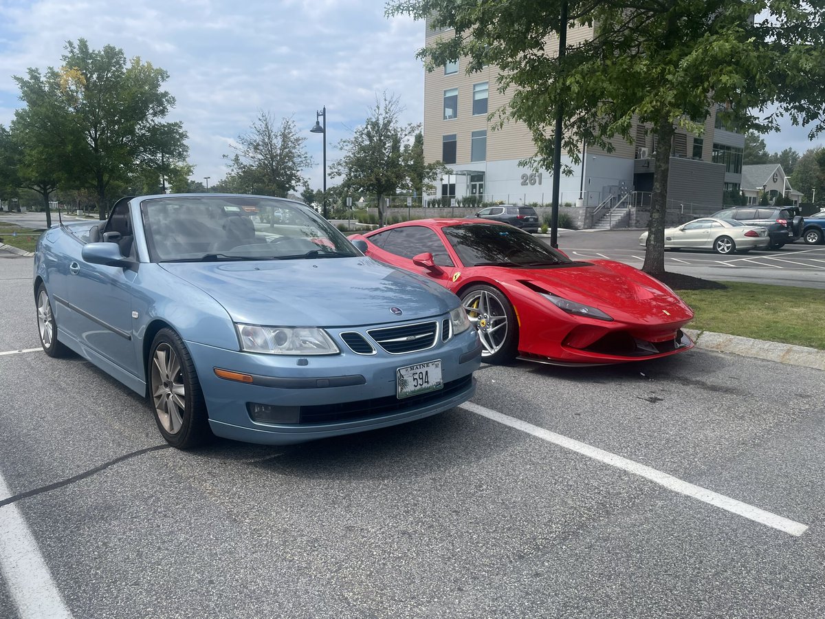 GriffinClubMerv's tweet photo. As one will. #Saab #BornFromJets https://t.co/EGtTEJbFUa