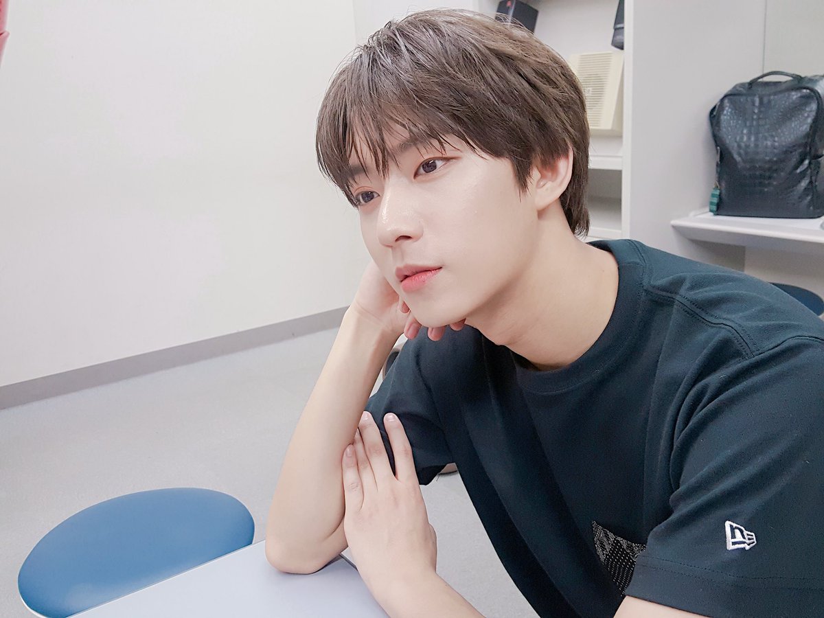 520_dont's tweet photo. 나의 여름, 공찬오빠의 10번째 20살 생일을 축하합니다💕🎉🎁
#내생에가장빛나는순간_공찬
@B1A4_gongchan https://t.co/GRc84JFAdr