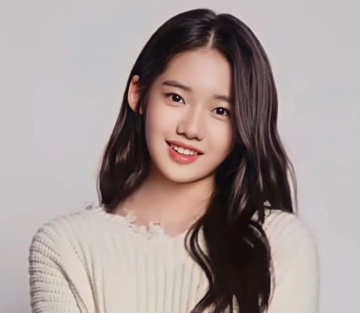 [🎂] 230814

It's officially #RORA from #BABYMONSTER's 15th birthday!

#베이비몬스터 <a href="/YGBABYMONSTER_/">BABYMONSTER</a>