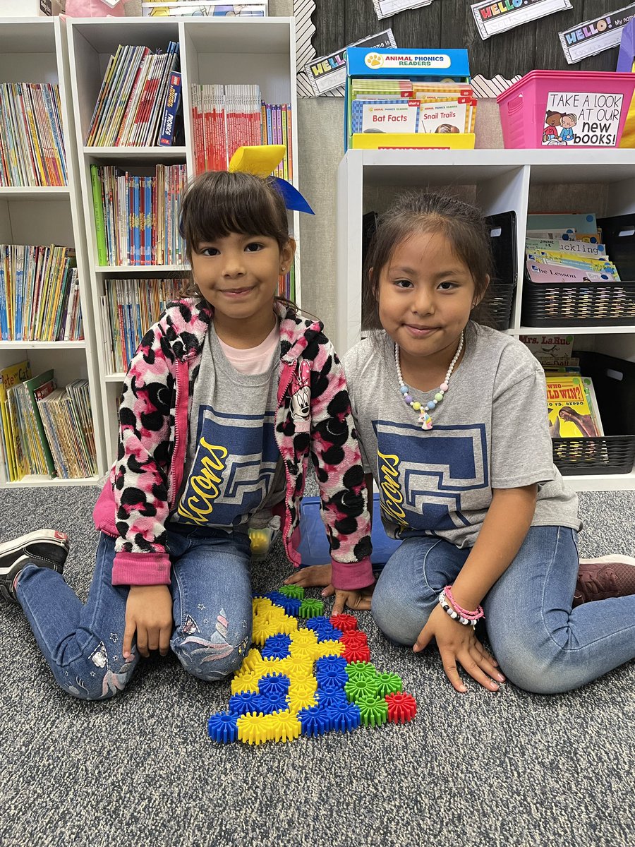 We’ve got that #FalconPride! Join us every Friday showing your school spirit. PTA will be selling spirit wear Thursday at dismissal. 💙 #Franklin2023 #ThisIsRUSD <a href="/RedlandsUSD/">Redlands USD</a> <a href="/RedlandsUSDSupt/">Juan J. Cabral</a> <a href="/DrRebeccaAcosta/">Rebecca Acosta, Ed.D</a> <a href="/RUSDeducation/">RUSD Educational Services</a> <a href="/RUSDhr/">RUSD Human Resources</a> <a href="/RUSDforEquity/">Diversity and Equity at Redlands USD</a> <a href="/RUSD_RCSS/">Redlands Coordinated Supports & Services</a> @RUSD_Instr_Tech