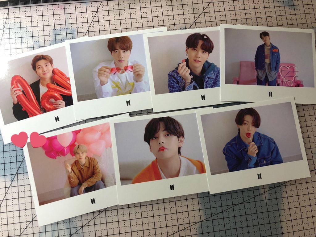gomdol_30's tweet photo. 방탄소년단 bts 석진 윤기 호석 남준 지민 태형 정국 포토카드 딥디 메모리즈 디페스타 럽셀 디어스트로넛 페르소나 디아이콘 데코키트 프루프 부산 옛투컴 단체

👏7ea 1.0
👏하자 없음 https://t.co/MIteGbPqAv