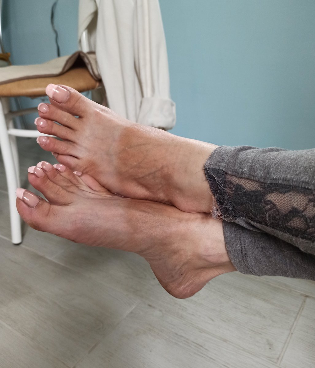 Lika_toenails (@lika_toenails) on Twitter photo 