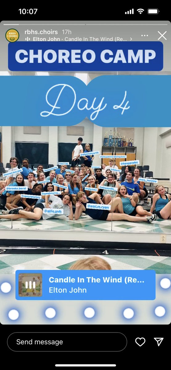 RockBridgeChoir's tweet photo. That’s a wrap on Choreo Camp! We finished yesterday with a @GoosechaseEDU , PAC rehearsal, and a pool party! 5 wonderful days with these super cool humans! #choirfamily #showchoir https://t.co/yWCNHLSpp0