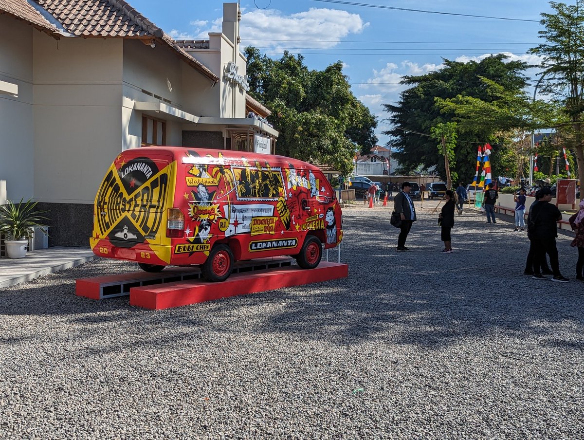 Very psyched to have finally made it to <a href="/lokananta_musik/">Lokananta Records</a> in Solo. Museum is well curated and worth a visit