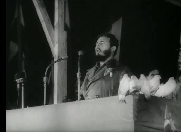 Caridad79662118's tweet photo. Nunca hubo un Comandante con tal carisma, ¡que capacidad para arrastrar seguidores!, ¡qué manera de inspirar confianza!. #FidelPorSiempre #CubaPorLaVida #CubaCoopera @cubacooperaven @MINSAPCuba @japortalmiranda  @CubCooperaVeGua @CubacooperaveG https://t.co/10HwBds4lI