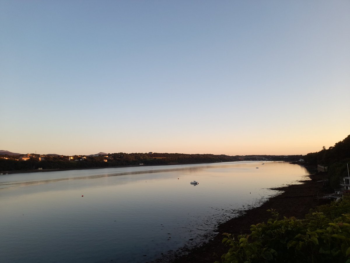 UnaTDuffy's tweet photo. Back home from wonderful Wales. It gave us incredible views https://t.co/lCAh8PI2XC