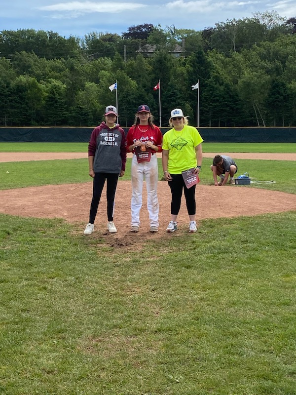 21UWomenInv23's tweet photo. Quebec punched their ticket to the 🥇 game with a 9-4 over BC in the first semi final of the day!

Player of the Game 🏆
Ariane Domingue (QC)
Michelle Roche (BC)

#BCanNats23 https://t.co/vsHbwR5dHH