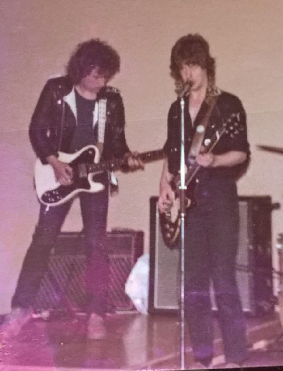 SQL_SelectTop's tweet image. ⁦@MickPuck⁩ Mike and John Caldwell Langholm April 1979
APF great gig