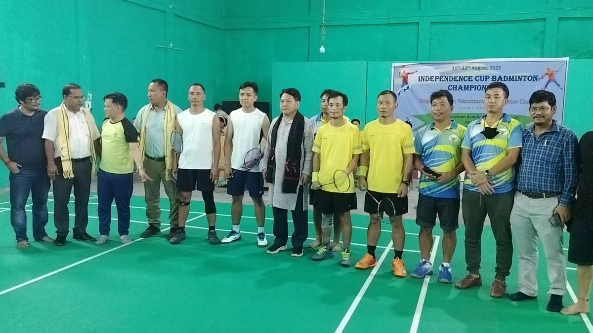 NMongku's tweet photo. Independence Cup Badminton 🏆, Deomali Tirap 2023.Inaugrated by ADC Deomali Vishaka Yadav, IAS and  Clossing graced by HM Wangki Lowang, ZPM W. Lowang and HoDs @PemaKhanduBJP @NatungMama @OfGoap @SportsDept_GoAP @MyGovArunachal @arunachaltimes_ https://t.co/bKio3IUO7l