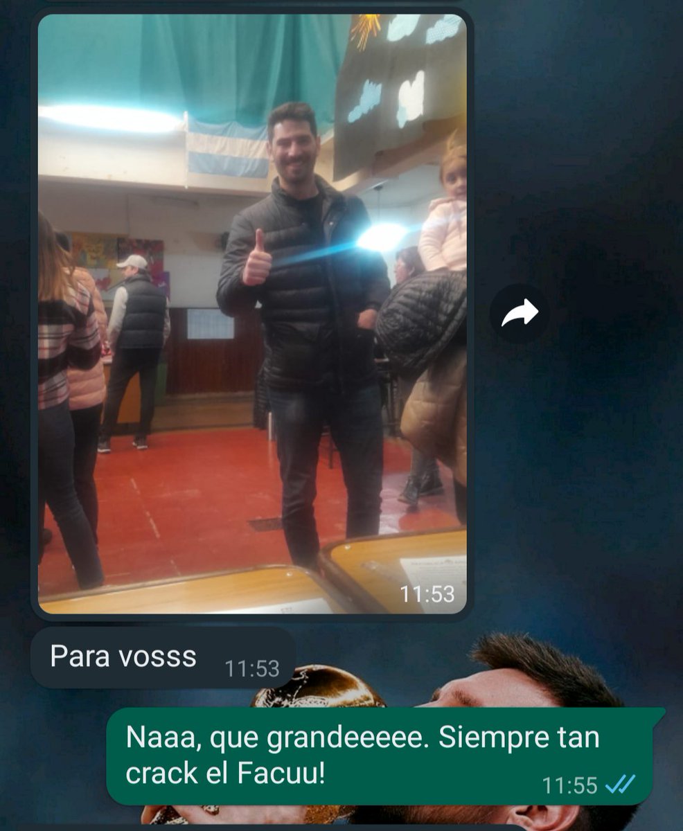 colohNTVG's tweet photo. Cuando tu ídolo te debe ver hasta en la sopa y le pedís saludos por todos los medios.. jaja 🤣
Gracias @FacundoArdusso ☺️ https://t.co/FHY78py4y4