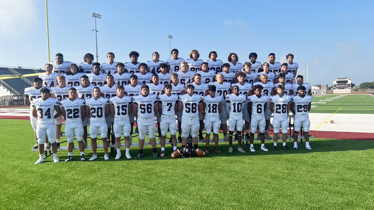 Flour Bluff Football tweet media