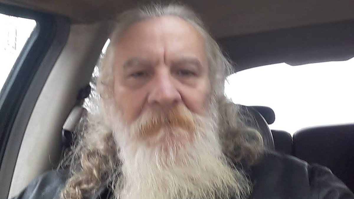 hookcycle's tweet image. Please support my GoFundMe campaign: gofund.me/de215ecc #GoFundMe