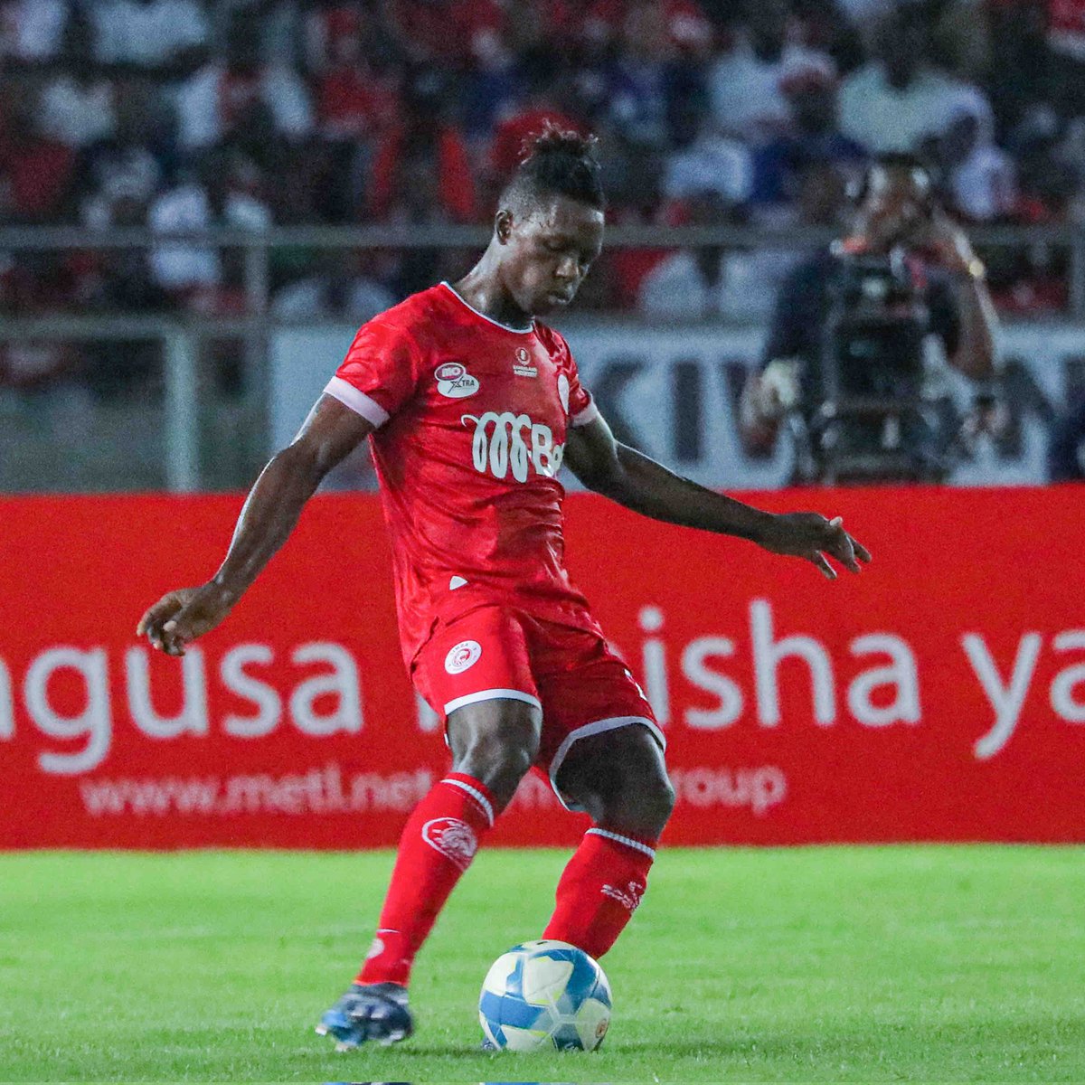 teh_dewah's tweet photo. Cameroon's Wall of Jericho, Che Malone starts for Simba SC in the Tanzanian Community Shield final against Young Africans tonight.

A victory for the ex Coton Sport of Garoua man will mean a first trophy for the Lions' 🇨🇲 defender who joined the Dar es Salaam club last month. https://t.co/J1mWM5k4K0