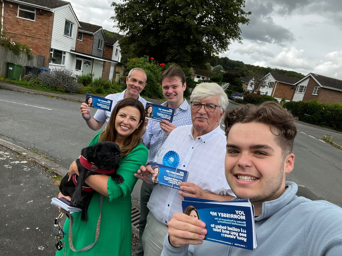 Beaconsfield Conservatives (@beaconsfieldcca) on Twitter photo Out on the doors with our fantastic members and hard-working MP <a href="/joymorrissey/">Joy Morrissey MP</a> in Wooburn Green.
#TheLocalChampionForWooburn Out on the doors with our fantastic members and hard-working MP <a href="/joymorrissey/">Joy Morrissey MP</a> in Wooburn Green.
#TheLocalChampionForWooburn
