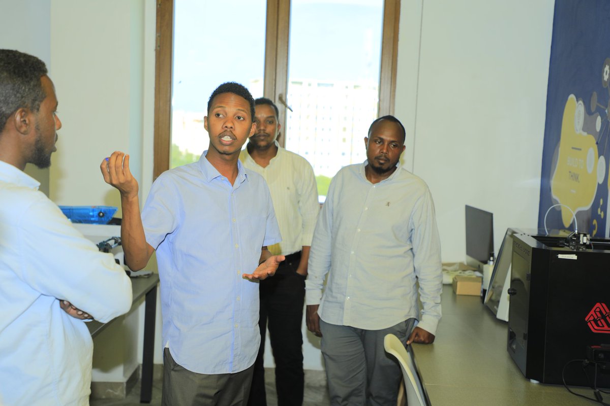 FabLab Mogadishu tweet media