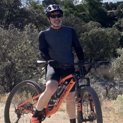 julin809's tweet photo. #NuevaFotoDePerfil https://t.co/m8j2FaGtfA