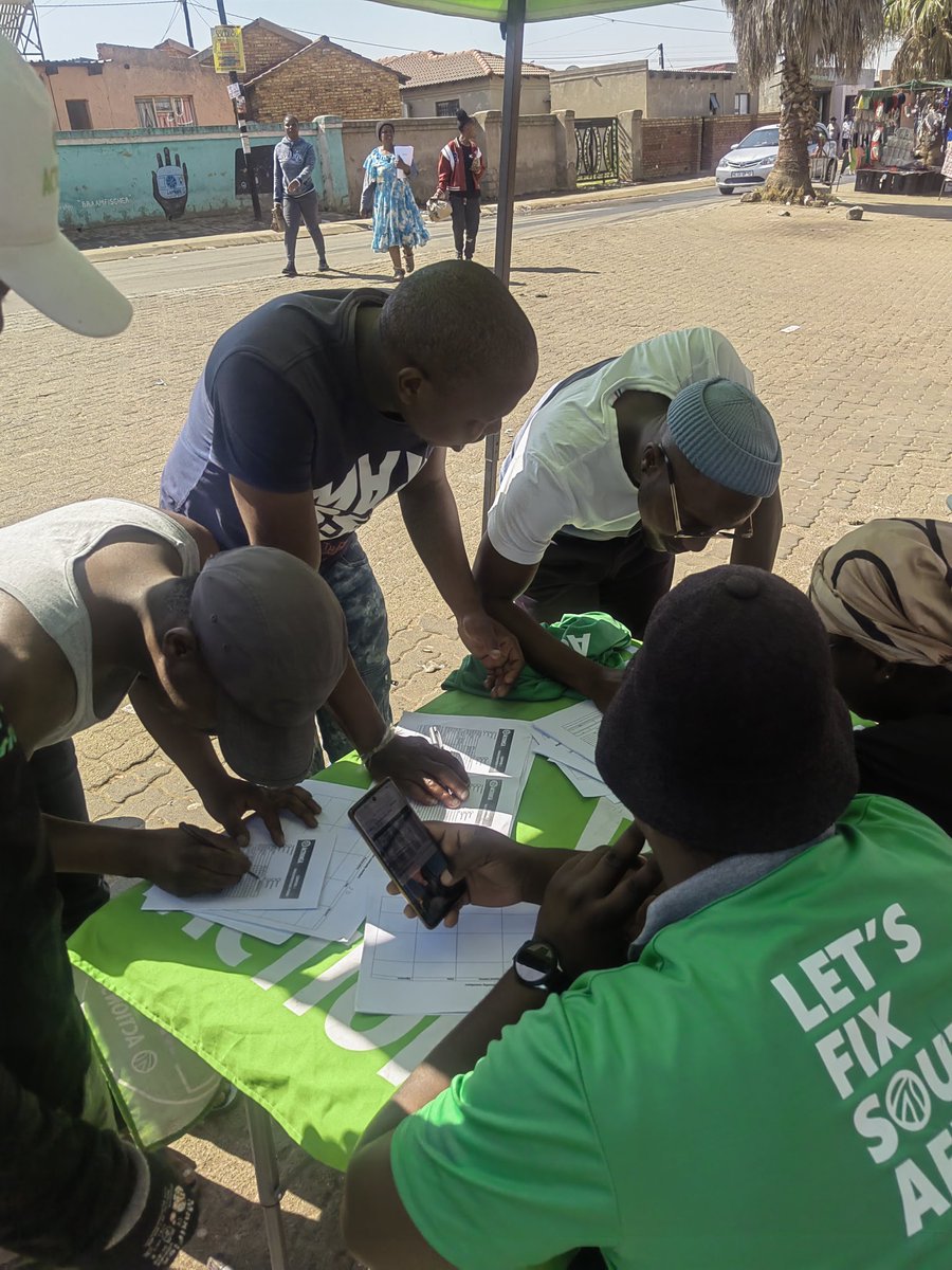 lwanda Bini tweet media