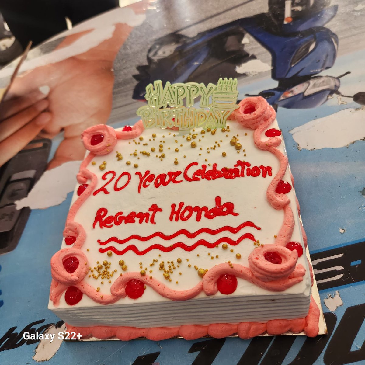 regenthonda1's tweet photo. Birthday Celebration  of Regent Honda https://t.co/rGfQ4a1wpo