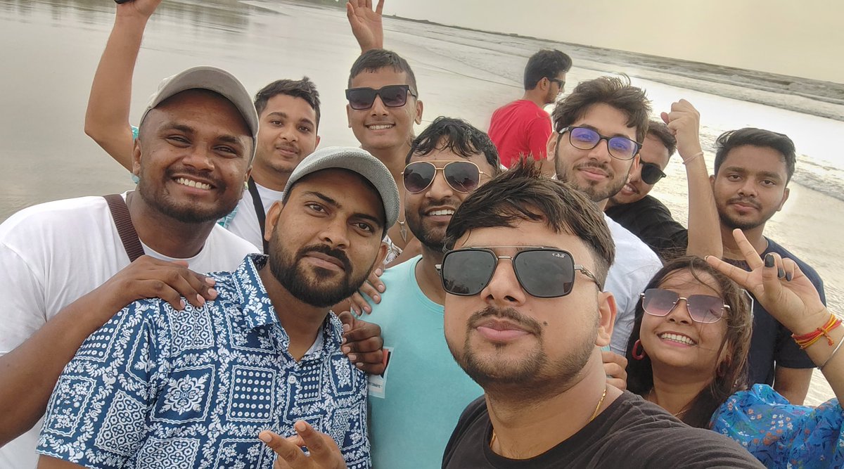 imvikaskohli's tweet image. ⛱️ Candolim Beach

Goa Diaries 🌴🌊😎 with Vikas Kohli 

#GoaVibes #GoaBeaches #ReisMagos #Goa 🌴 #Church #Candolim #CandolimBeach #Anjuna #AnjunaBeach #Beach #GoaBeach  #beachphotography #VikasKohli #beachvibes #Goalove ❤️ #trip #tripdiaries #goodvibes ❣️  #monsoon