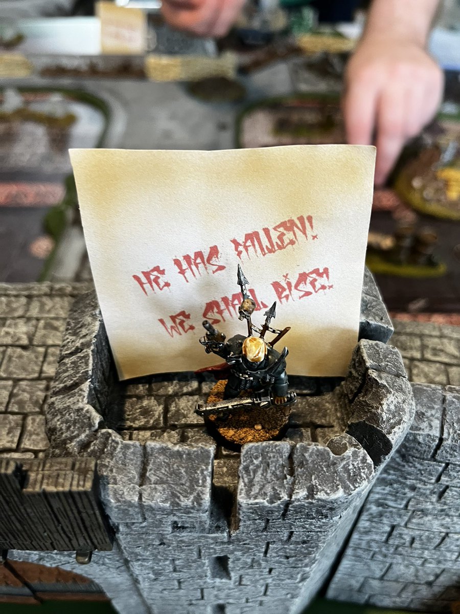 AndyTangled's tweet photo. Assault on Tora Armis Hive!! The attack begins! #WrathandGlory #CubicleSeven https://t.co/yjcB0DYBPJ