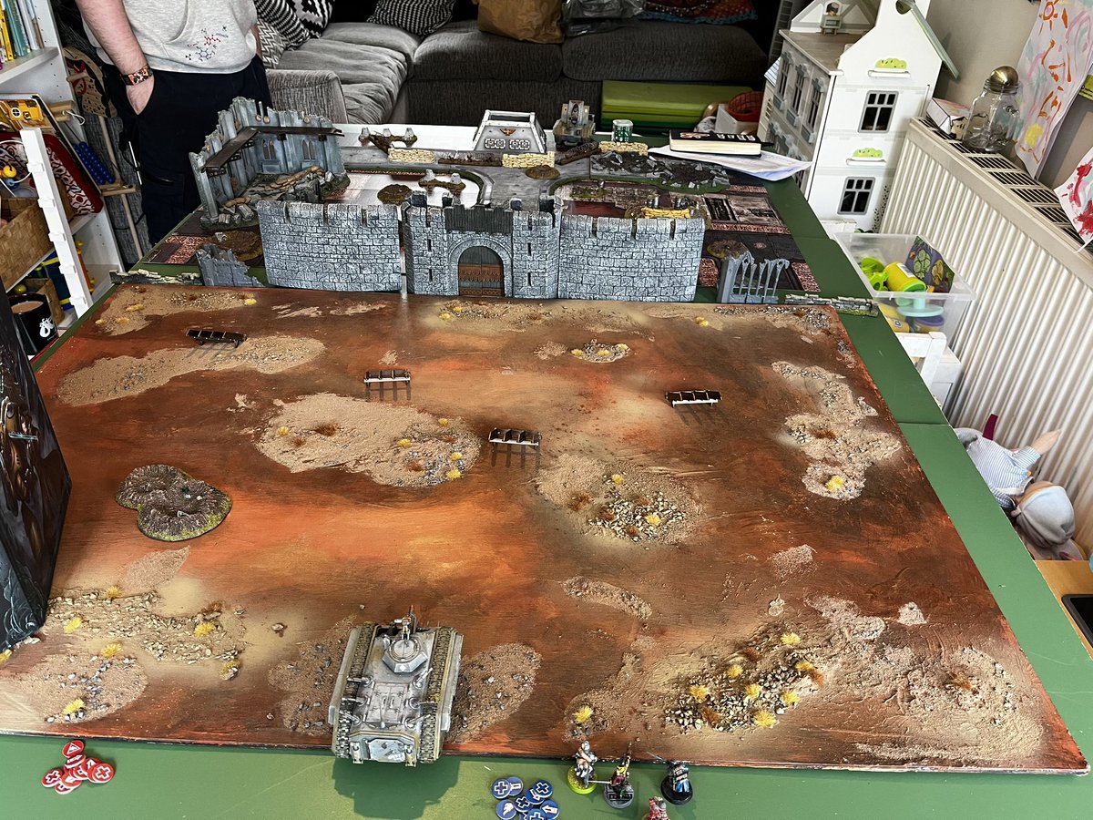 AndyTangled's tweet photo. Assault on Tora Armis Hive!! The attack begins! #WrathandGlory #CubicleSeven https://t.co/yjcB0DYBPJ