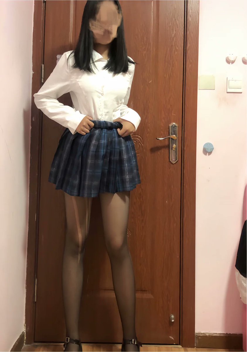 ElizabethW3584's tweet photo. 像不像美女 #贵阳 https://t.co/51BEZLWxsX