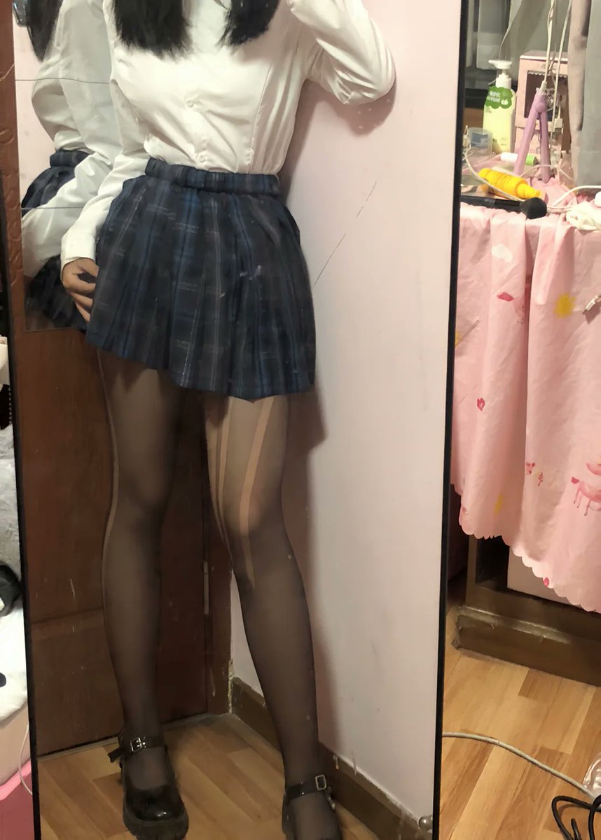 ElizabethW3584's tweet photo. 像不像美女 #贵阳 https://t.co/51BEZLWxsX