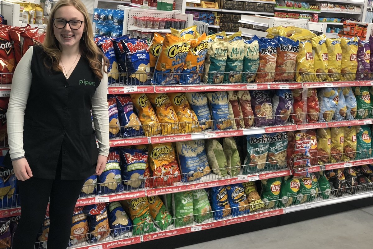 Now is the time to get your Chips!!

Pick up a Family Size bag of Lay's Chips for just $3.99 this week at Pipers!!

** Sale in effect until 9:00pm on August 16th, 2023