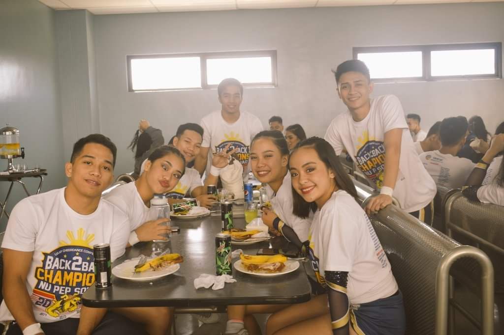 unodjr's tweet photo. EYYYY NAKITA KO NA SILA DATI FOR PHOTO DOCUMENTATION 

#OWeek2023
#makeaNUstart
#SouthsideNU
#NULaguna https://t.co/ZPkS4am740