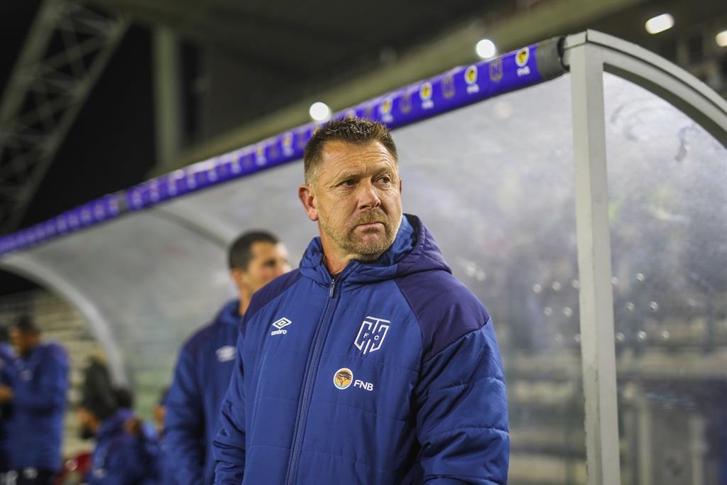 Soccer_Laduma's tweet photo. Team News❗️
Cape Town City XI: Keet, Mkhize, Mokeke, Cupido, Van Heerden, Ambina, Goedeman, Rhodes, Gonzalez, Mayo, Zapata
Subs: Mpandle, Sifumba, Nyama, Nodada, Gordinho, Paciencia, Mokhuoane, Slatsha, Fielies #SLLive https://t.co/DhCkD2umw5