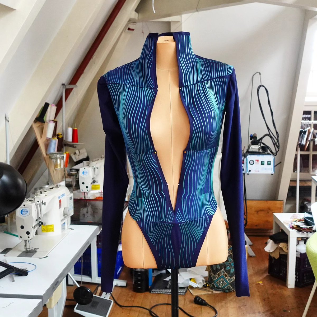 fabricademy's tweet photo. Join #Fabricademy 2023 this September!
Explore, learn and research how #technology, #biodesign and #digitalfabrication can (re)shape the prospect of #fashion, develop viable designs and solutions for a more sustainable future 🌱⚗️🧫

📌 Apply today > https://t.co/1HdAjtNm5H https://t.co/pIHFbktVWQ