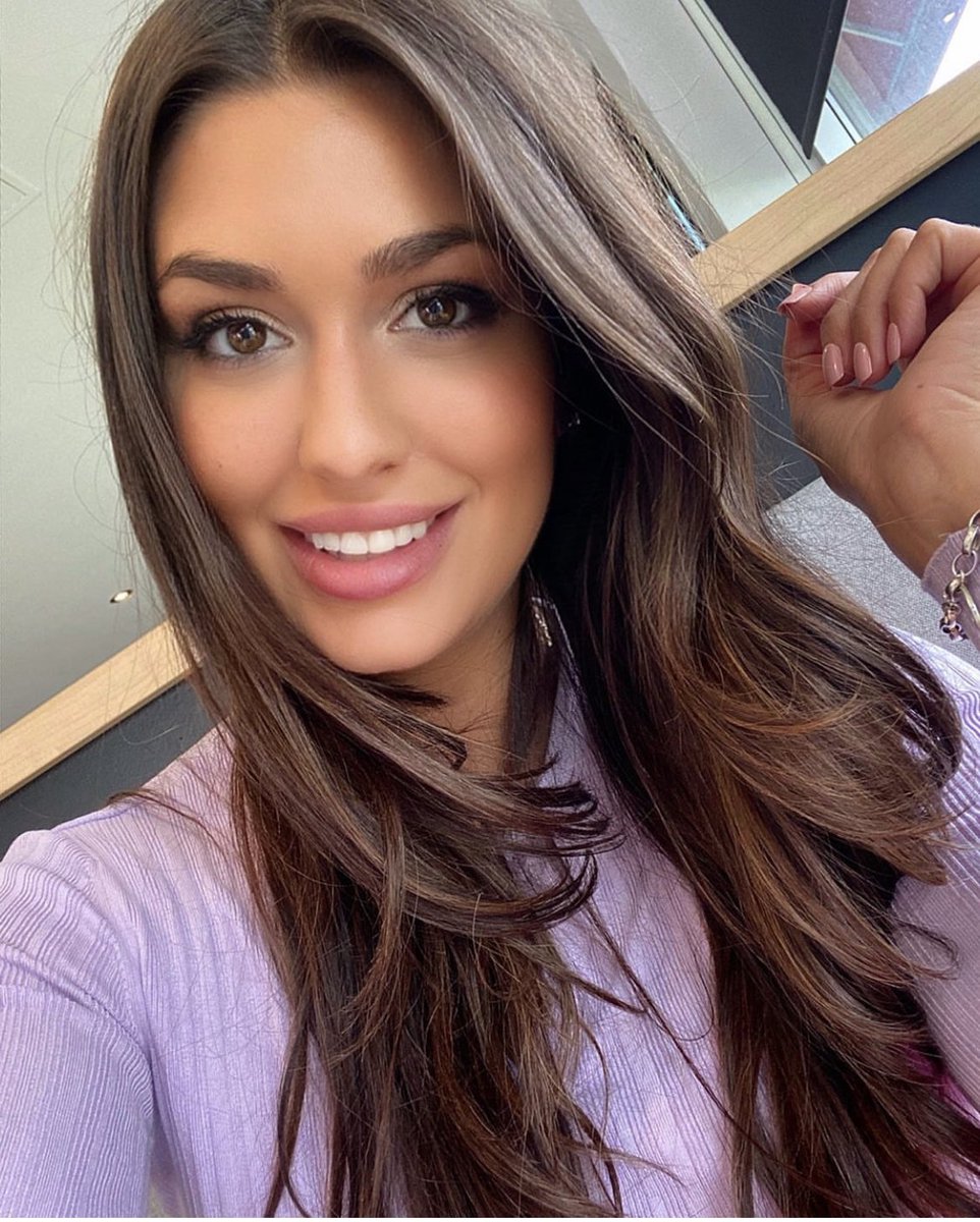 KatryneBeauva's tweet photo. 💜 https://t.co/yukd5IfKOG