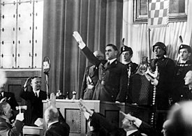 vatatzis4's tweet photo. 1⃣Η ιδεολογία των οπαδών της Ντιναμό Ζάγκρεμπ, "Bad Blue Boys", κρύβει μια από τις απεχθέστερες τραγωδίες της Ευρώπης άγνωστης σε πολλούς.
Οι ΒΒΒ είναι θαυμαστές των Ουστάσι και του αρχηγού τους Άντε Πάβελιτς.
Όταν ο Χίτλερ μαζί με την Ελλάδα κατέκτησε την Γιουγκοσλαβία το 1941👇 https://t.co/XPtEb4iRag