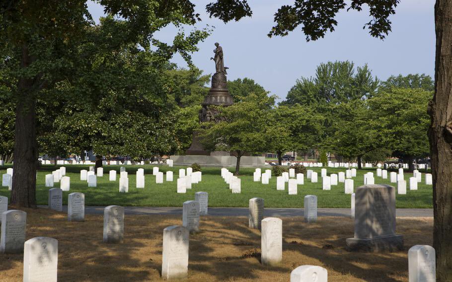 NorfolkHistory's tweet photo. Effort to save Arlington National Cemetery's Confederate Memorial faces lawsuit: https://t.co/49OOlYQ9g7 https://t.co/snpctyA563