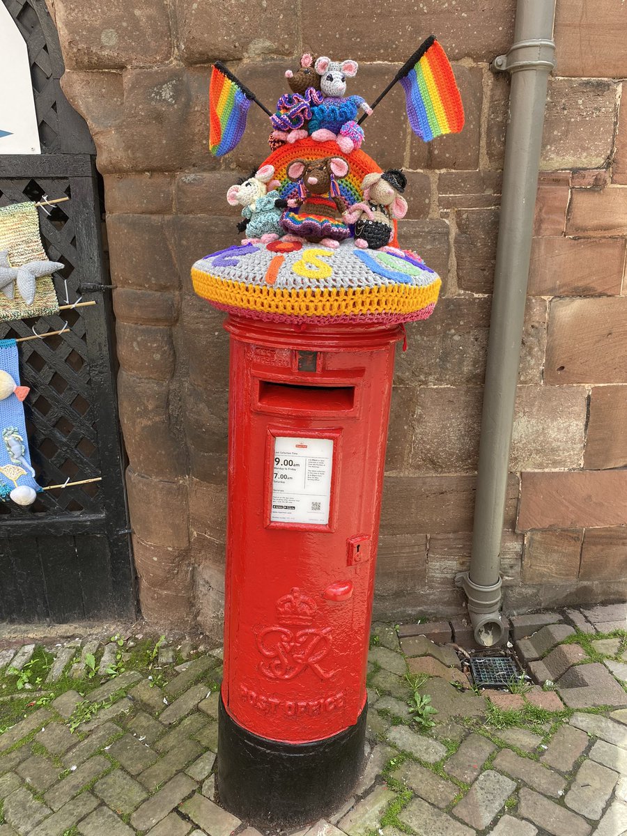 #postboxtoppers #RossonWye
