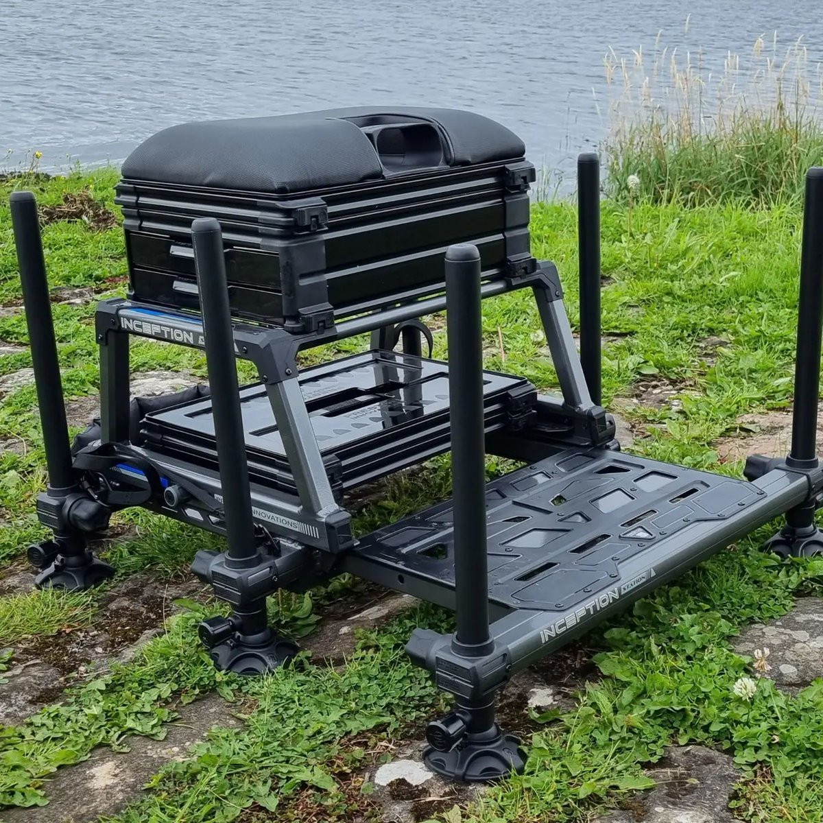 New Seatbox!  

Yes after 12 years the old Preston Innovations space station compac has retired.  

I have picked up a Preston innovations Inception seatbox from fishing tackle &amp; bait in Enniskillen have to say they did me a cracking deal on the box. 

youtu.be/jsOL6kKOYgY